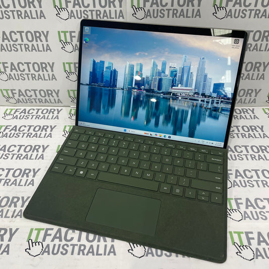 Microsoft Surface Pro 9 2038 13" Tablet Laptop, 16GB RAM, i7 12th Gen, 256GB SSD