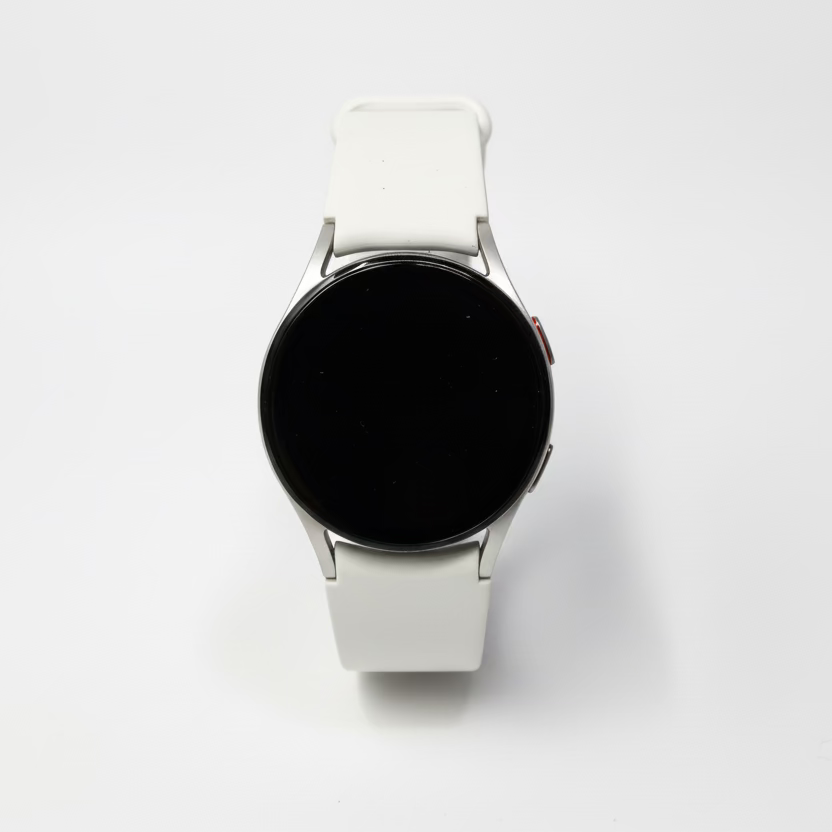 Samsung Galaxy Watch 4 Bluetooth 40mm - Silver with White Band