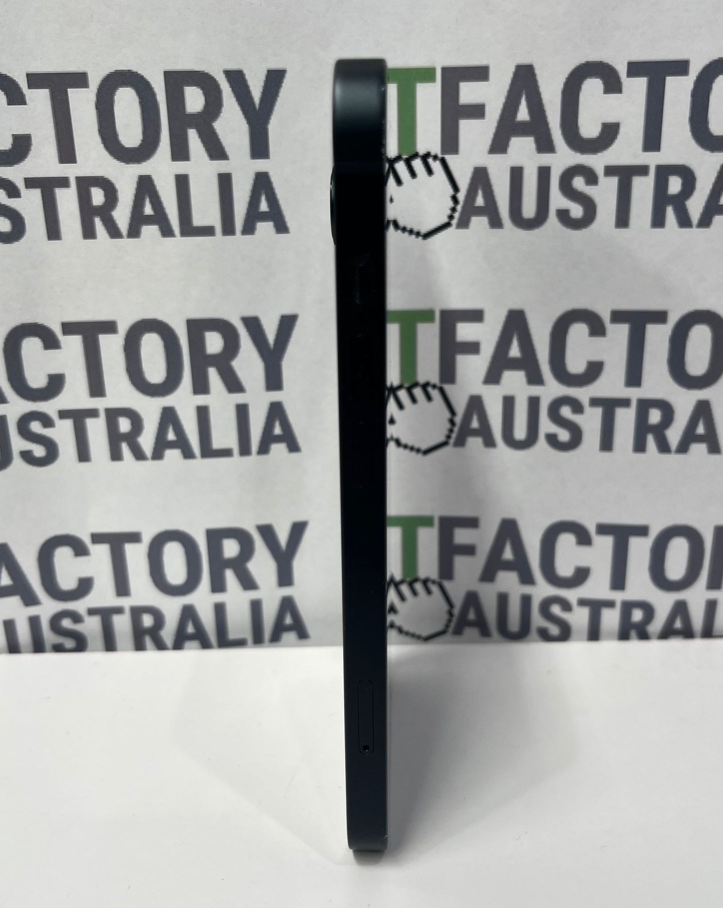 Apple iPhone 14 128GB A2882 Physical + ESIM - Midnight (100% BH)