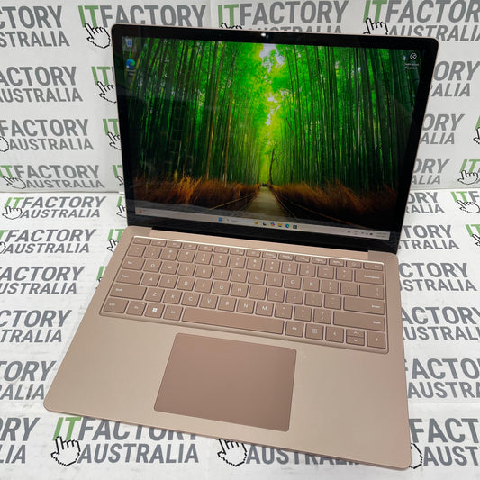 Microsoft Surface Laptop 5 1951 13.5" Laptop, 8GB RAM, i5 12th Gen, 512GB SSD