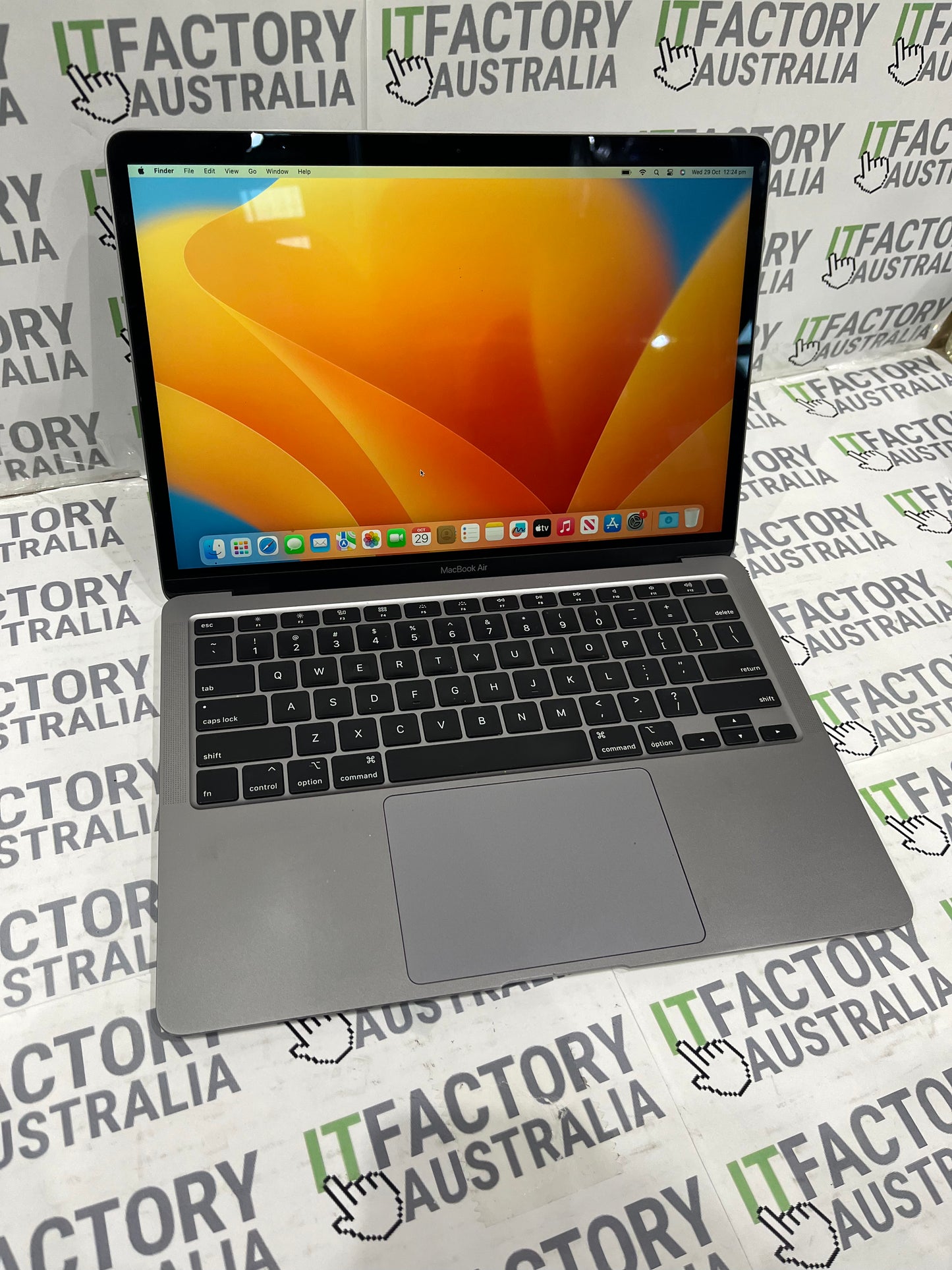 MacBook Air A2179 13" Laptop, 8GB RAM, i5 8th Gen,256GB SSD