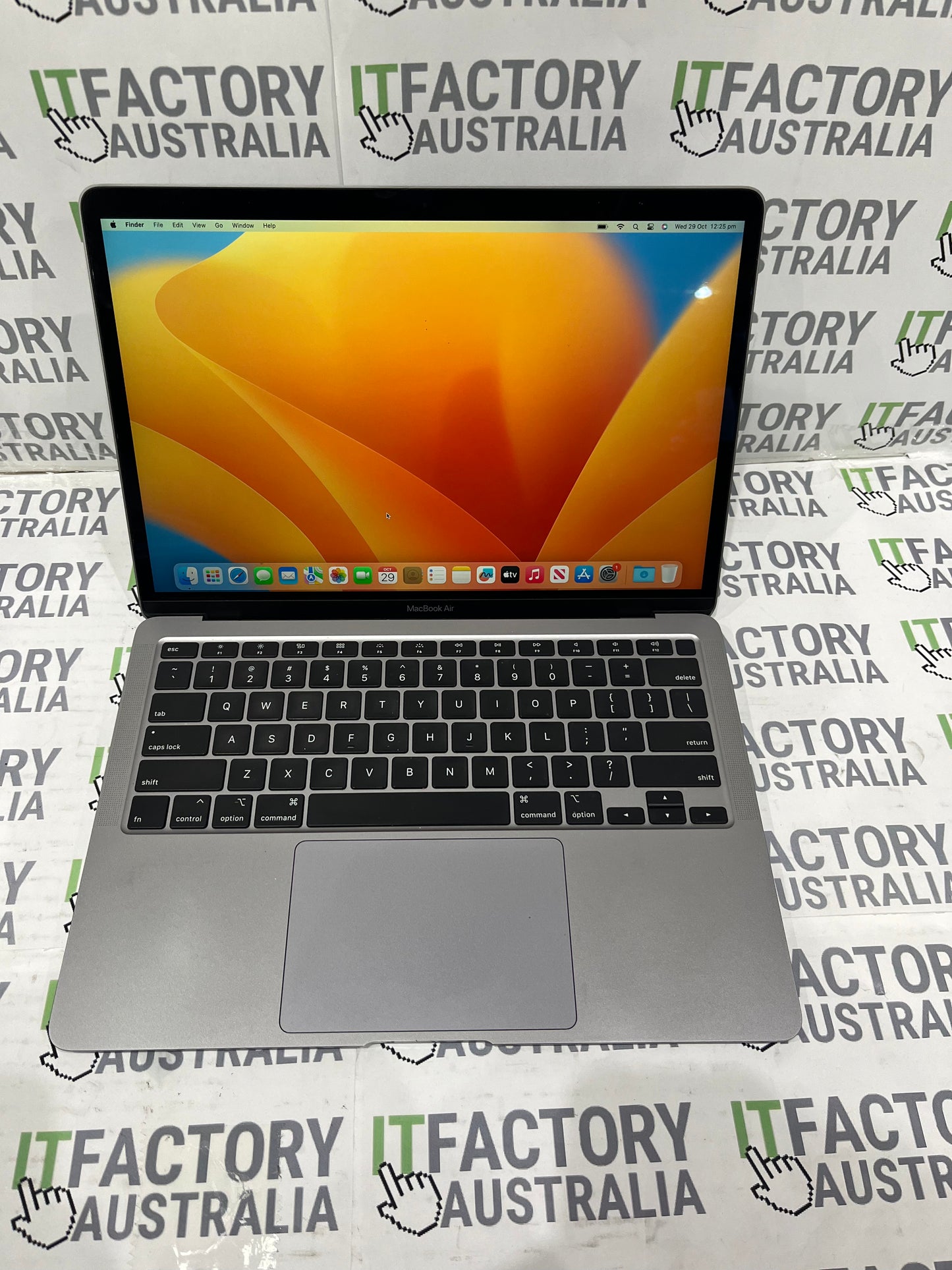 MacBook Air A2179 13" Laptop, 8GB RAM, i5 8th Gen,256GB SSD