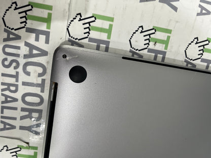 MacBook Pro A1989 13" Laptop, 8GB RAM, i5 8th Gen, 256GB SSD