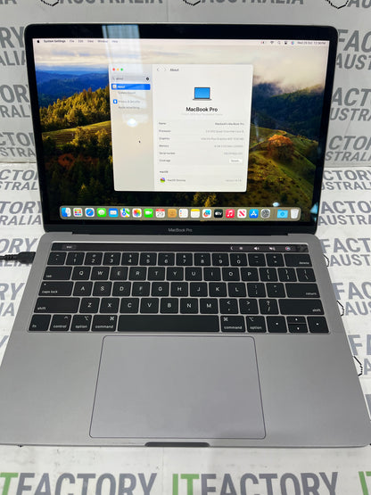 MacBook Pro A1989 13" Laptop, 8GB RAM, i5 8th Gen, 256GB SSD