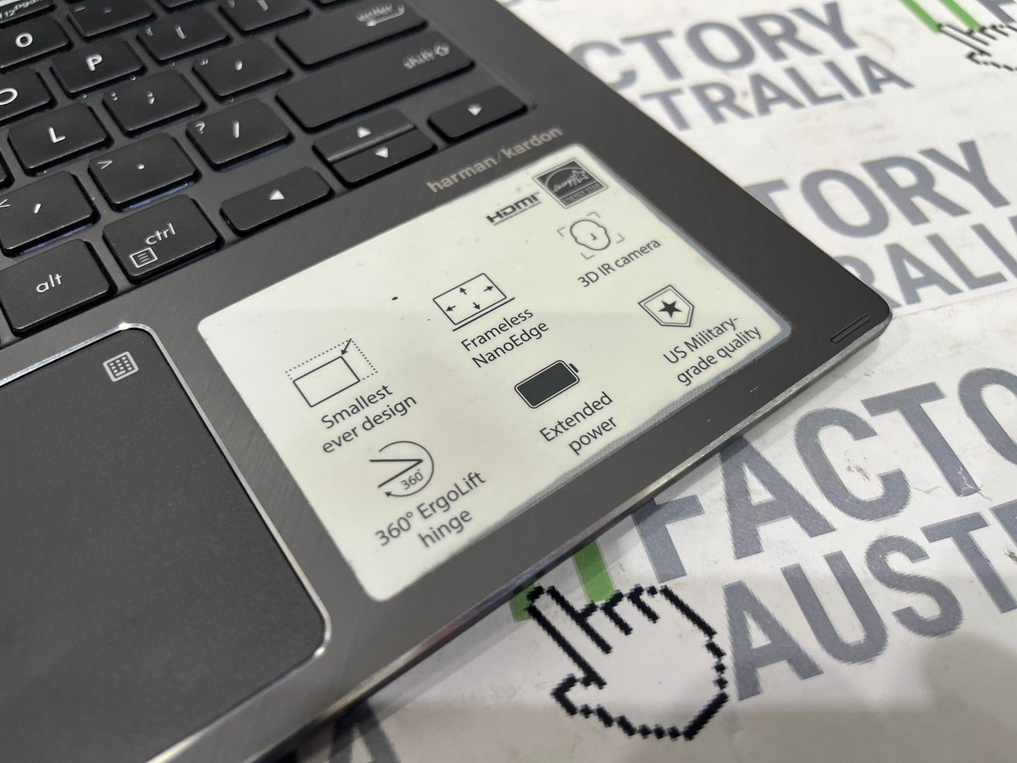 Asus Zenbook Flip 13 UX362F, 13.3" Touchscreen 8GB RAM, i5 8th Gen, 256GB SSD