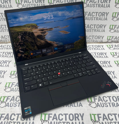 Lenovo ThinkPad X1 Carbon Gen 9 14" UHD Touchscreen Laptop, 16GB RAM, Intel Evo i5 11th Gen, 256GB SSD