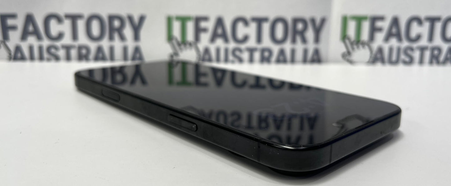 Apple iPhone 16 Pro Max 256GB Black Titanium A3296 (91% BH)