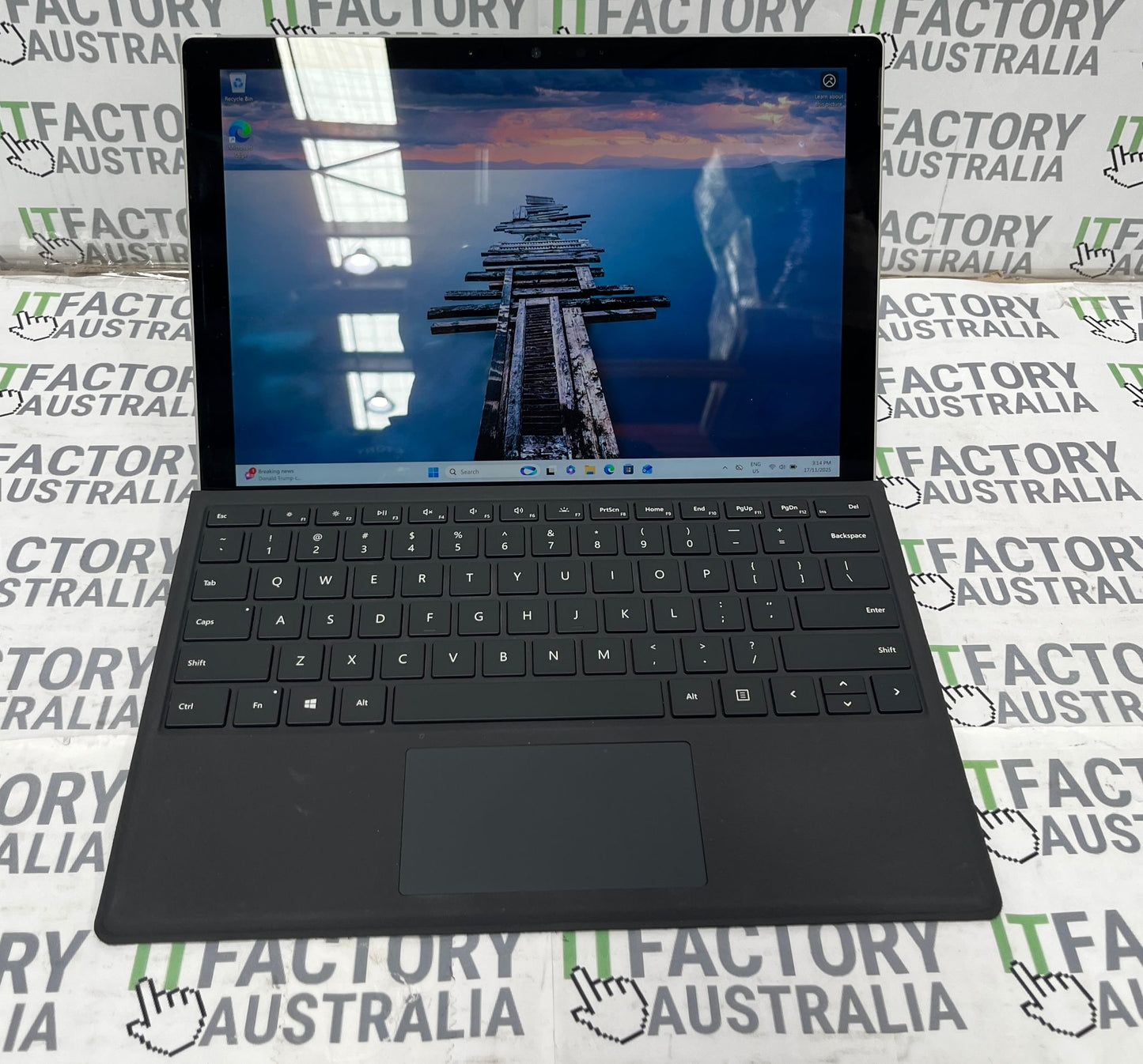 Microsoft Surface Pro 7 1866 12.3" 2-in-1 Tablet Laptop, 8GB RAM, i5 10th Gen, 256GB SSD Win 11