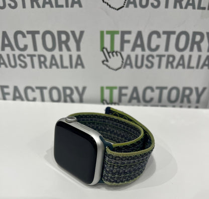 Apple Watch Series 9 A2980 45mm GPS Aluminium Ceramic - Silver