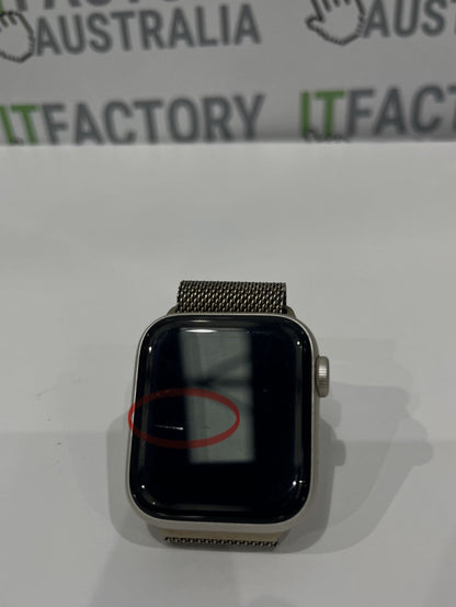 Apple Watch SE 2nd Gen A2722 40mm GPS Aluminium - Silver with Milanese Band