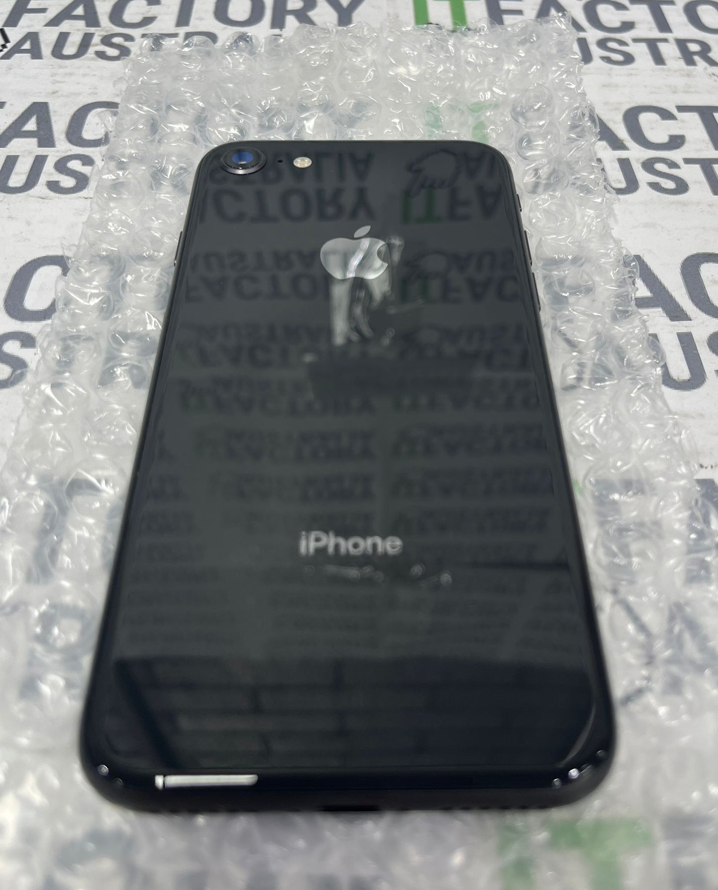 Apple iPhone 8 64GB Space Grey A1863 (92% BH)