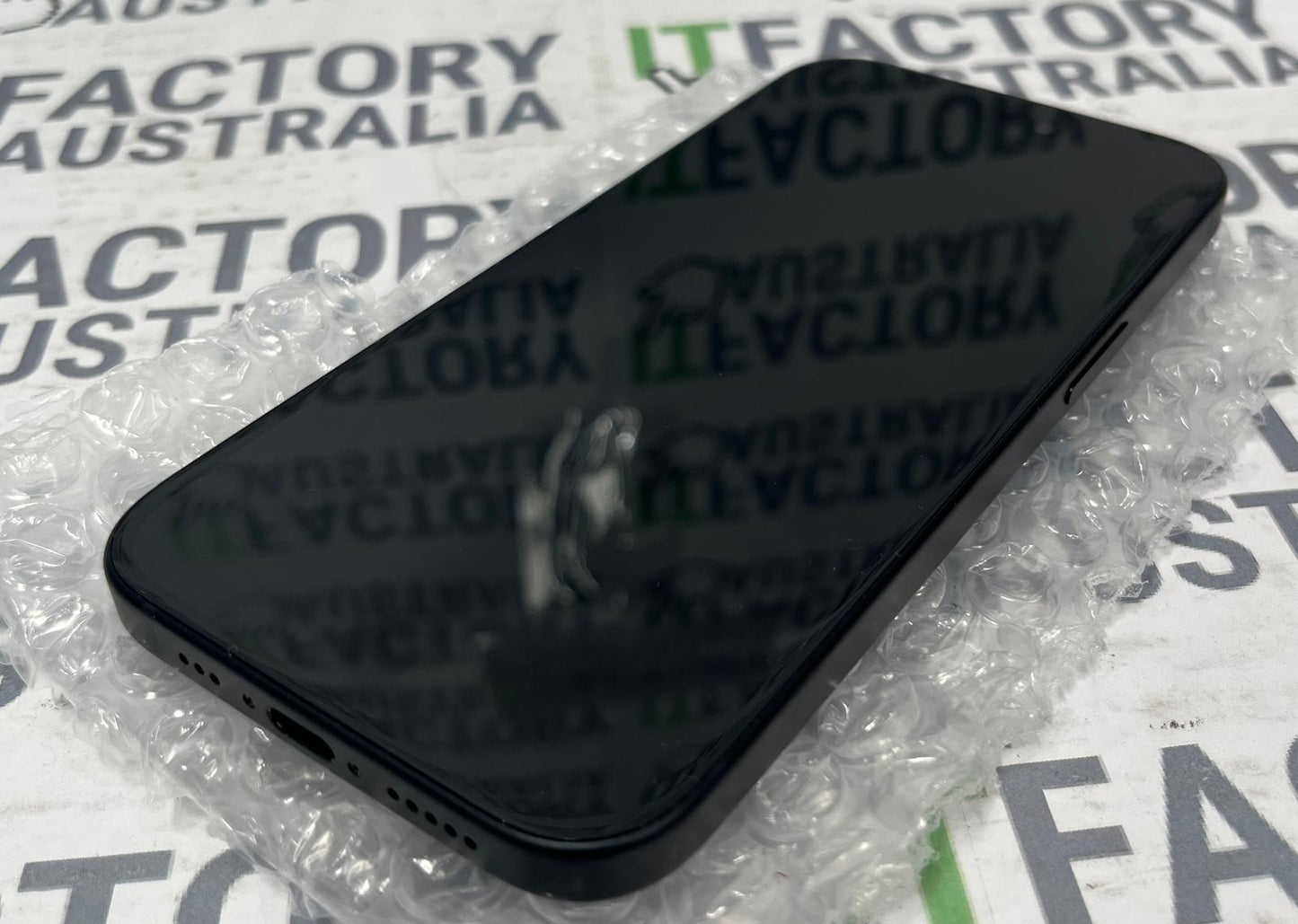 Apple iPhone 15 128GB Black A3090 (100% BH)