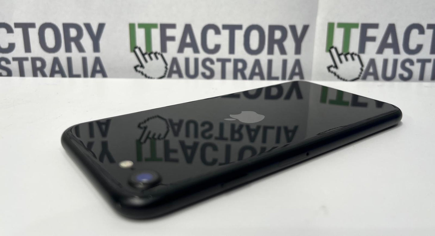 Apple iPhone SE 2nd Gen (2020) 128GB A2296 - Black (81% BH)