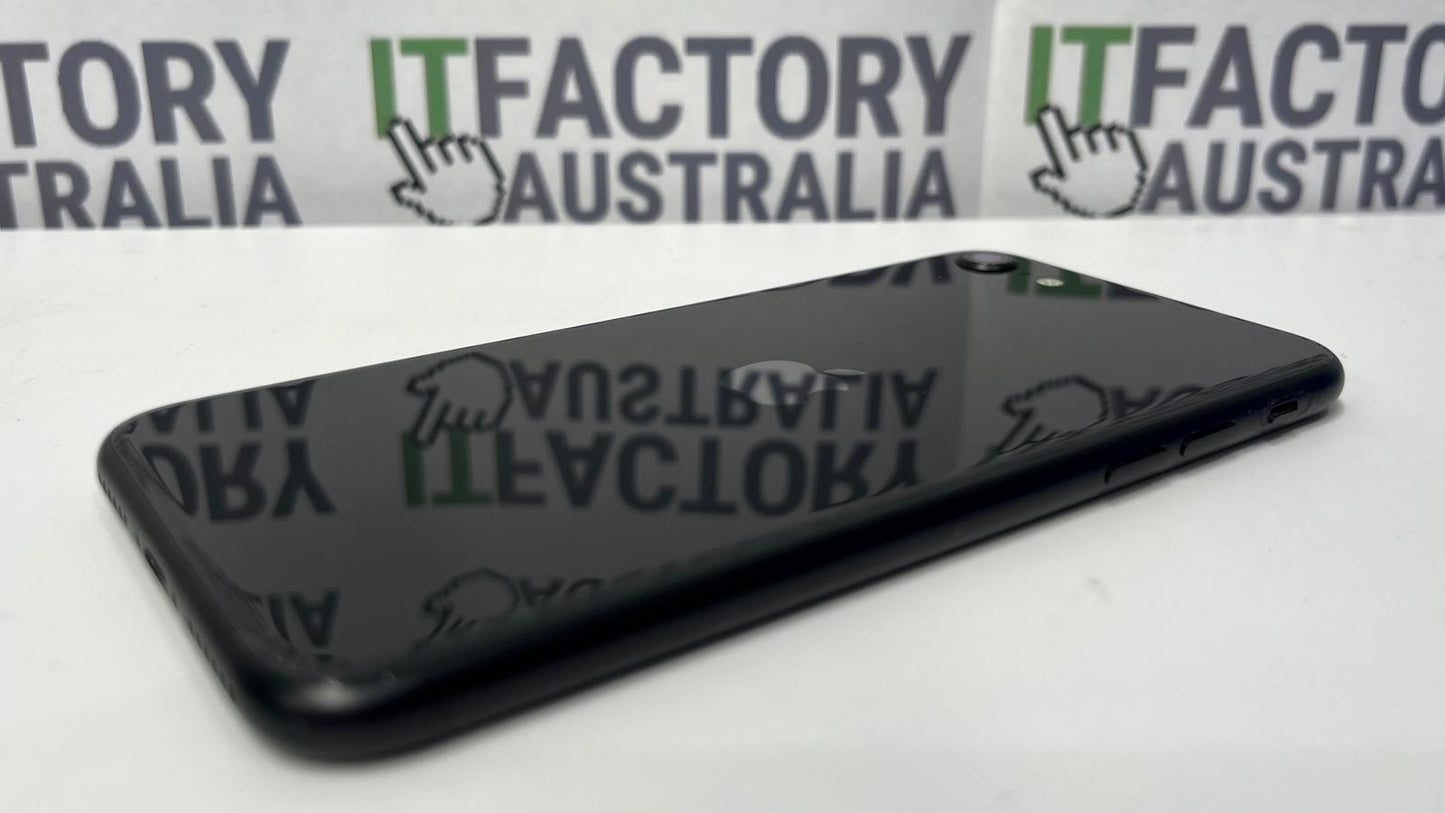 Apple iPhone SE 2nd Gen (2020) 128GB A2296 - Black (81% BH)