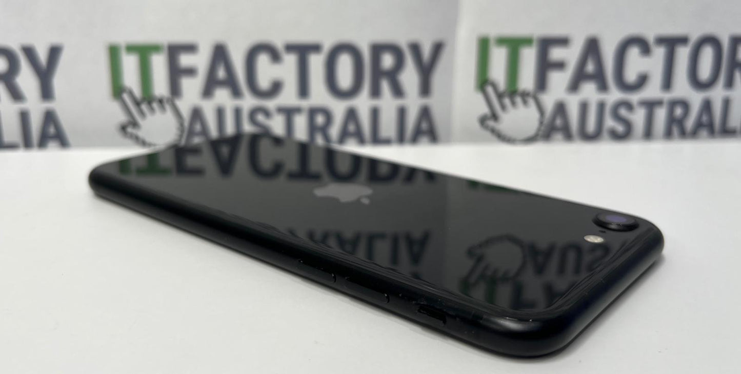 Apple iPhone SE 2nd Gen (2020) 128GB A2296 - Black (81% BH)