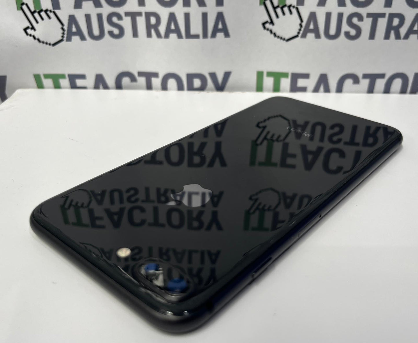 Apple iPhone 8 Plus 64GB Space Grey A1864 (79% BH)