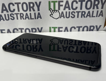 Apple iPhone 8 Plus 64GB Space Grey A1864 (79% BH)