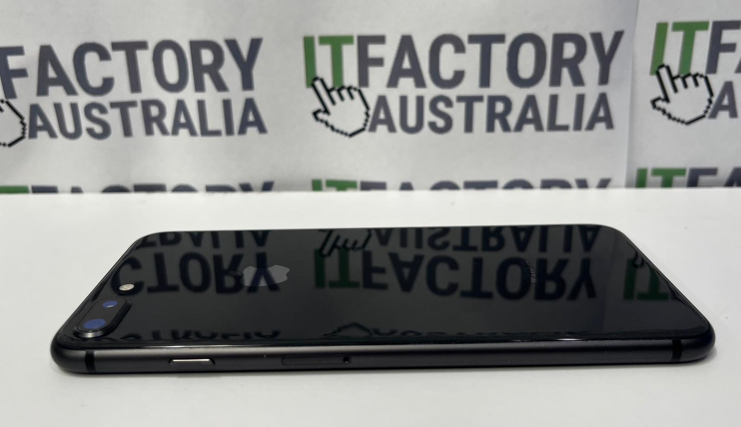 Apple iPhone 8 Plus 64GB Space Grey A1864 (79% BH)