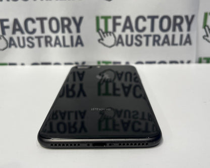 Apple iPhone 8 Plus 64GB Space Grey A1864 (79% BH)