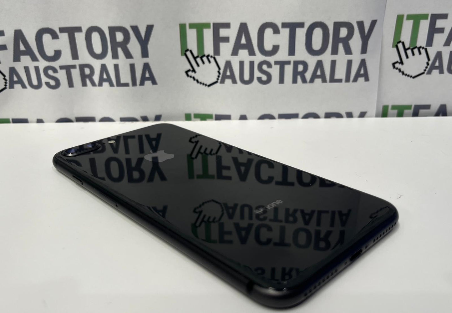 Apple iPhone 8 Plus 64GB Space Grey A1864 (79% BH)