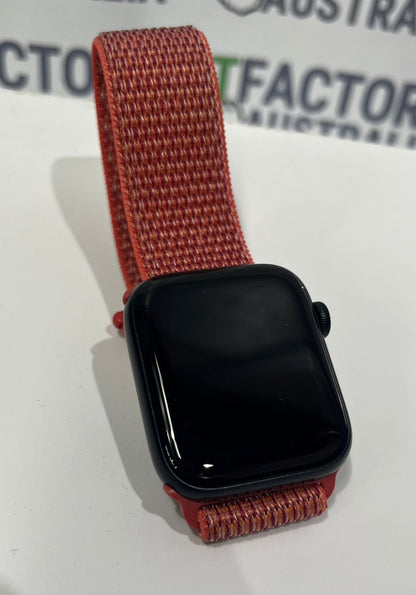 Apple Watch SE 2nd Gen A2723 44mm GPS - Midnight